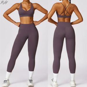 2pcs Fitness Set Femmes Breffable Gym Yoga Sports Sportswear Sexy Bra Top High Leggings Leggings Purple Workout Tracksuit 240415
