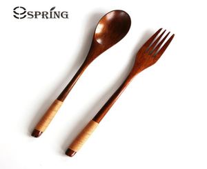 2pcs Sentille à fourrure en bois Ensemble de couverts portables Set en bois Salade de cuillère en bois fourche japonaise Ensemble de vaisselle en bois ustensiles de table3765787