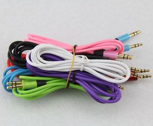 Câble de haut-parleur de câble AUX coloré de 1,5 mm Câble d'extension audio de la prise audio pour voiture PC Cord d'adaptateur de téléphone PC