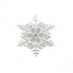 30 unids/lote, precio al por mayor, broches de moda con diamantes de imitación, diseño navideño, Pin de copo de nieve blanco para regalo/decoración de Navidad