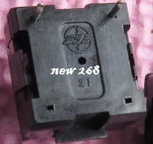 E25-33-137 interruttore da tastiera con interruttore a pulsante originale Mit-sumi 13 * 13 in ottime condizioni