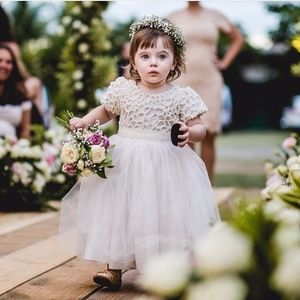 Güzel Inciler Balo Çiçek Kız Elbise Düğün İçin Küçük Kızlar Pageant Elbise Kısa Kollu Ayak Bileği Uzunluk Ile Communion Abiye
