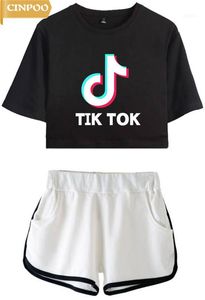 Cinpoo Bayanlar / Kızlar Tik Tok Baskılı T-shirt Müzik Video App Logo Kırpma Üst Şort Ile Hip Hop Streetwear Pijama Setleri11