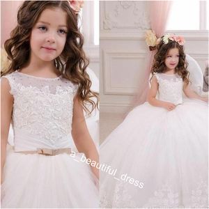 Düğün FG1249 için Bohem Prenses Stili Çocuk Örgün Parti Abiye İçin komünyon Beyaz / Fildişi Aplikler Boncuk Çiçek Kız Elbise