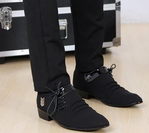 Лучше всего продавать стиль знаменитостей черные мужские туфли кружевные пряжки