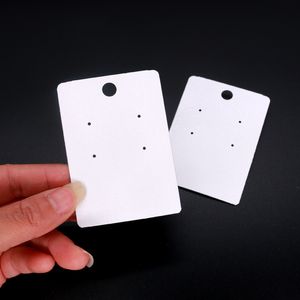 100pcs/lot 5*7cm 4 delikler Beyaz Kağıt Takı Ekran Kart Sarkık Küpeler/Damla Küpeler/Kulak Çabuk Aksesuarları Etiket İşaretleme Etiket Etiketleri