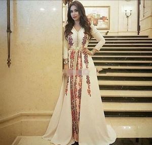 New Evening Dresses Moroccan Caftan Kaftan Amazing Embroidery V-neck Occasion Prom Formal Gown Dubai Abaya Arabic Long Sleeve Prom Dresses