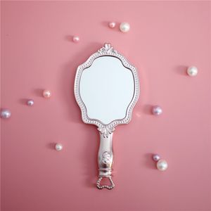 Les Merveilleuses Laduree Makeup Hand Mirror - Роскошное ручное зеркало для красоты с тиснением