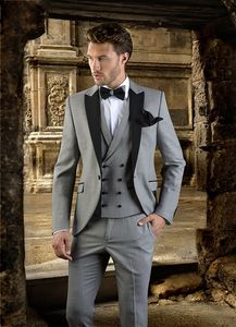 Moda Açık Gri Damat Smokin Siyah Tepe Yaka Erkekler Düğün Smokin Erkekler Ceket Blazer Mükemmel 3 Parça Suit (Ceket + Pantolon + Kravat + Yelek) 825
