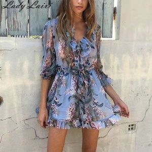 2019 الصيف الأزهار طباعة بوهو النساء playsuits الخامس الرقبة مثير طويل الأكمام الصيف بذلة رومبير شيك شاطئ حللا