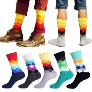 Мода Еврокод Цвет Ромбическая Lattice носки Человек Средний Носок Fun Gradient Проверить копить Soft дышащий На складе 2 9dy D2