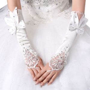 Gelin Eldivenler Bayanlar Düğün Uzun parmaksız Eldiven Nakış Çiçek Dantel Takı Rhinestone Bowknot Gelin Satin Eldivenleri
