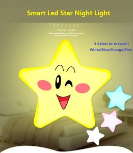 Mini Estrela bonito LED Night Light EU / EUA AC 110-220V Pulg-in Soquete Luz de cabeceira Lâmpada de parede Luz Sensor de luz Controle Crianças Crianças Kids Night Lamp