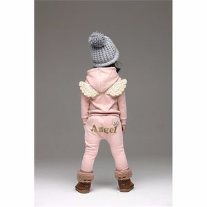 Çocuk Giyim Bebek Kız Setleri Boy Fleece Sports Suit Kış Yürüyen Türklü Takımlar Kızlar Kanatları Çocuklar Takip Bebek Okulu Kostüm