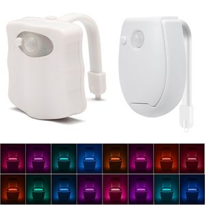Luce notturna per toilette 7/8/16 colori Smart PIR Sensore di movimento WC Sedile luci a led Retroilluminazione impermeabile per illuminazione per interni