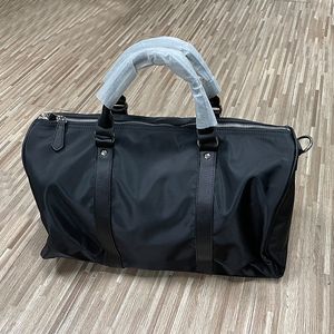 Siyah açık seyahat çantaları büyük kapasiteli çanta çapraz gövdesi shap 45cm ile