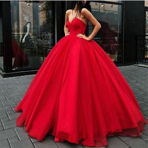 Basit Ucuz Sevgiliye Boyun çizgisi Kat Uzunluk Voluminous Pileleri Etek Kırmızı Balo Elbise Fromal Elbise Gala Yarışması Kadınlar Giyim