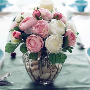 Toptan-10 adet Yapay Gül Çiçekler Kamelya Eller Holding Ipek Çiçek Gelin Gelinlik Buketi Lateks Gerçek Dokunmatik Çiçek Düğün Parti1