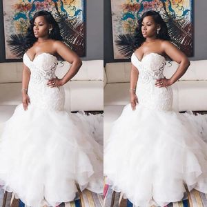 Cheap Vintage African Mermaid Wedding Dresses Sweetheart Illusion Lace Appliques Crystal Beaded Ruffles Tiered Organza Formal Bridal Gowns