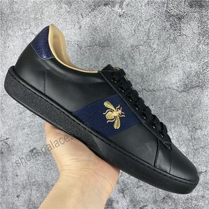 Yeni Varış Moda Erkekler Kadınlar Rahat Ayakkabılar İtalya Trendy Sneakers Ayakkabı En Kaliteli Hakiki Deri Arı Işlemeli Siyah Kaplan Chaussures