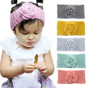 Kış Sıcak Bebek Turban Örme Yün Bantlar Moda Tığ Çiçek Şapkalar Kızlar Saç Aksesuarları Yenidoğan bebek çiçek Headwrap M3054