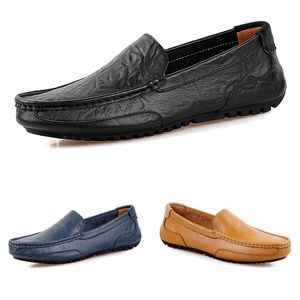 Üstte Brean Olmayan Erkekler Bezelye Ayakkabı Deri Sıradan Moda Nefes Alabilir Mavi Siyah Kahverengi Tembel Dip Outarlar Erkek Ayakkabı 38-44