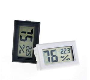 2021 nuovo nero / bianco FY-11 Mini Digital LCD Ambiente Termometro Igrometro Misuratore di temperatura di umidità Frigorifero in camera ghiacciaia POP