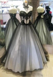 Vintage Siyah Beyaz Elbise İllüzyon Korse Korse Lae Up Boyut Gotik Gelin Gowns Tweetheart Straplez Tül Zemin Uzunluğu Gelinlik