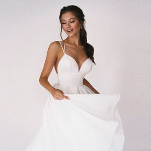 Seksi Kısa Gelinlik 2021 İnce Kayışlar Criss Cross Basit V Boyun Satin Gelin Elbiseler Bir Çizgi Vestidos de Noiva Gelin Gown250u