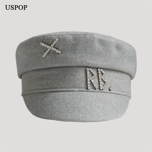 USPOP Wool Sboy Caps Mulheres Diamante Letra Plana Visor Cap Colora Sólida Militray Caps S-XL 211227