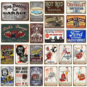 2021 Komik Tasarlanmış Sıcak Çubuk Garaj Dekor Vintage Metal Tabelalar Klasik Araba Motoru Pil Araçları Duvar Sanatı Plakası Shabby Chic Boyama Plak