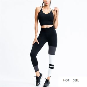 Kadınlar için Melodi Egzersiz Giysileri Takım Elbise Yoga Tayt Çizgili Gym Seam Hug Slim Fit Spor Giyim Kıyafetleri