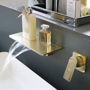 Rolya fırçalanmış altın şelale duvar montaj banyo musluğu mat siyah havza lavabo mikseri musluk fırçalanmış altın gemi duvar havzası spout 251v