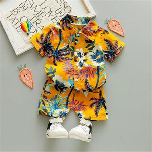 0-5Y Çocuklar Erkek Bebek Giysileri Boho Yaz Çiçek Baskı Setleri 2 adet Kısa Kollu T-Shirt + Şort Çocuk Boy Plaj Giyim Kıyafetleri 12styles X0719