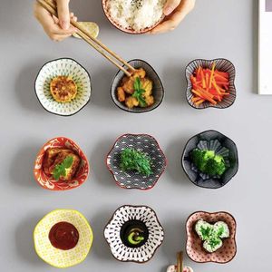 Mutfak Küçük Plaka Sofra Seramik Soya Sosu Tepsi Japon Çöl Somun Yemekleri Mini Pigmentler Çiçek Şekilli Baharat Kase