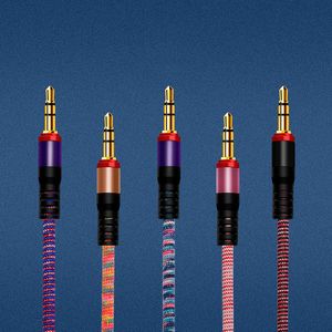 Fabrika Toptan Doğrudan AUX Kabloları 3.5mm için 3.5mm Ses Kablosu Araba Kulaklıklar MP3 / MP4 Hoparlör