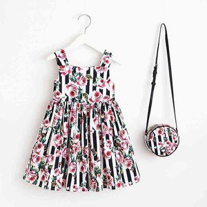 Baby Girls Цветочное платье с сумкой 2021 Бренд Девушки Летние Платья Детская Одежда Vestidos Принцесса Костюм для Детей Платье G1129