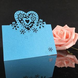 Lazer kesim kalp şekli masa kartları düğün resepsiyon dekorasyon dekor adı yer mesajı tebrik davet kartı parti malzemeleri te0010