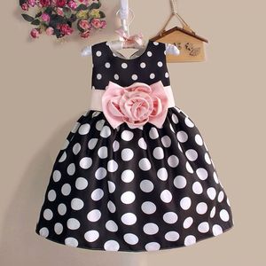 Heißer Verkauf Weihnachten Super Flower Mädchen Kleider für Party und Hochzeit Dot Print Prinzessin Kinder Kleid Mode Kinderkleidung 210303