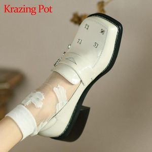 Elbise Ayakkabı Krazing Pot Kore Loafer'lar Yuvarlak Toe Metal Bağlantı Elemanları Güzel Kalın Med Topuklu Koyun Deri Kristal Peri Bahar Kadınlar L05 Pompalar