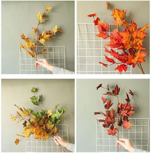 Düğün Dekoratif Çiçekler Yapay Şube Akçaağaç Yaprağı Ev Dekor için Cadılar Bayramı Sonbahar Tatil Süslemeleri