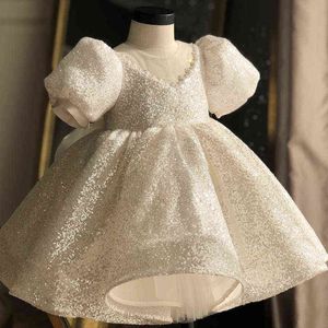 Yeni Sequins Beyaz Elbise Kız Vaftiz Parti Için Bebek Elbiseleri Doğum Günü Akşam Kıyafet Büyük Yay Prenses Düğün Bebek Kız Elbise G1129