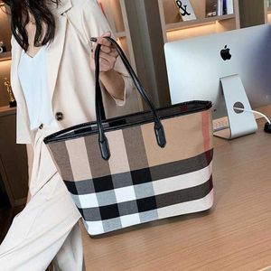 happy_buy_bag 2022 /Kış Modası Ekose Çizgili Çantalar Batı Tarzı Büyük Kapasiteli Tek Omuz Çantası