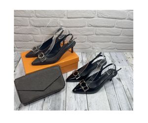 Горячие продажи последних дизайнерских женских сандалий Top Fashion Luxury High Heel Water Table и шнурок Special Elegant Temprament Solid Leather 35-40