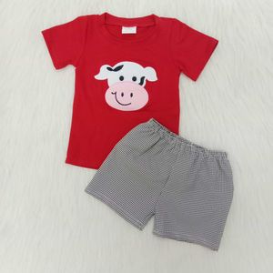 Venda por atacado baby boy boutique vestuário bordado bonito vaca de algodão vermelho top seersucker shorts crianças verão conjuntos kids outfit x0802