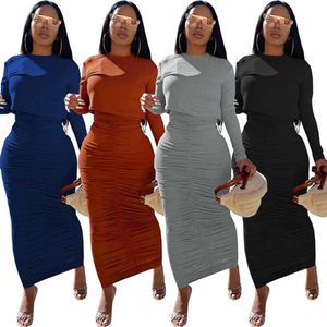 Güz Kış Kadın Elbise Setleri Artı Boyutu 2XL Uzun Kollu Kazak + Kıvrım Kalem Etekler Iki Parçalı Set Rahat Etek Siyah Üst Kalça Paketi Elbiseler 2 adet 6336
