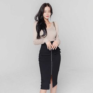 Высокое качество Office OL WORK VTWO Piece Suits Backbload Tshirt Top и передняя молния-карандашные юбки 2 набор 210529