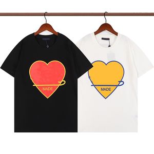 2022 Yeni Tasarım Stilisti T-Shirt Erkek Kadın Tops Moda Lover Kalp Desen Baskı T-shirt Rahat Ekip Boyun Tees Gömlek Erkekler Yaz Kısa Kollu Tee Gömlek S-2XL
