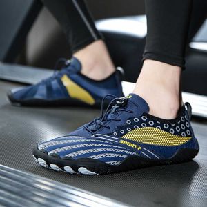 2021 New Beach Shoes Quick Dry Men Women Water Shoes Breathable Barefoot Sneakers Upstream Water Shoes Swimming Hiking Sports Y0714