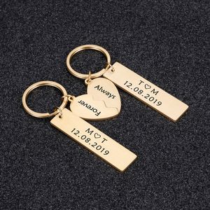 10pieces/lot bir çift çift anahtarlık hediyeleri koca karısı kız arkadaşı kız arkadaşı valentines özelleştirilmiş tarih ve h için iki baş harf anahtarı anahtarlık